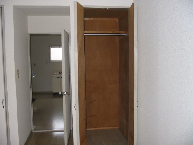収納　クローゼット