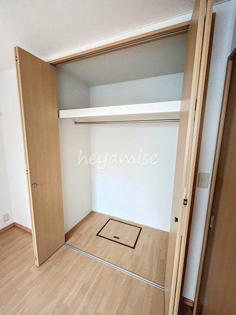 収納　写真は別号室