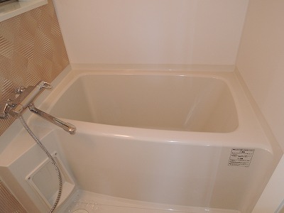 バス・シャワールーム　浴室※別号室の参考写真になります。