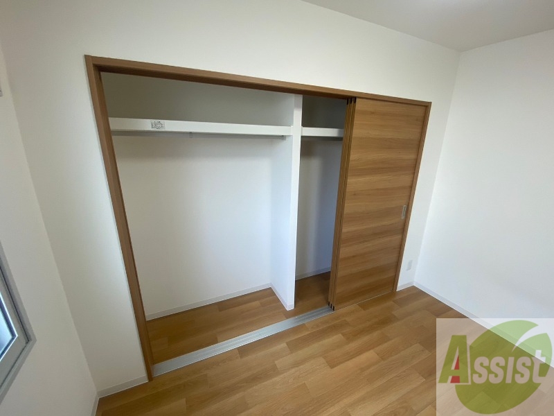 収納　収納もバッチリあるのでお部屋が片付きますよ！