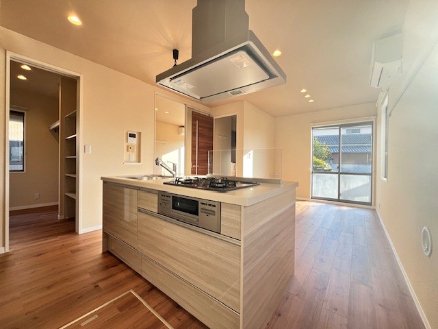 居室・リビング　LDK　2026年2月にリノベーション　キッチンも新品に入れ