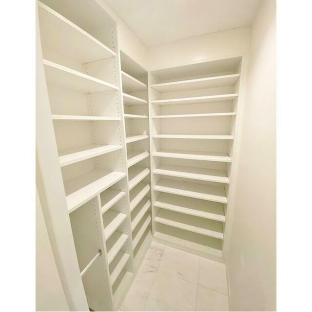 収納　シューズインクローゼット　2021年3月撮影