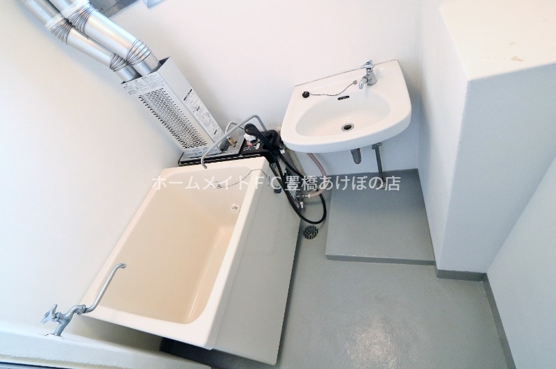 バス・シャワールーム　同型別部屋写真