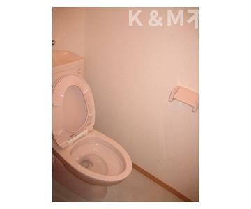 トイレ　シンプルで使いやすいトイレです