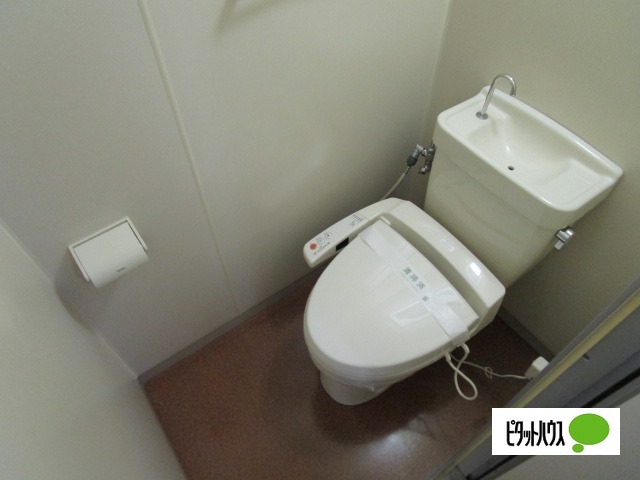 トイレ　イメージ