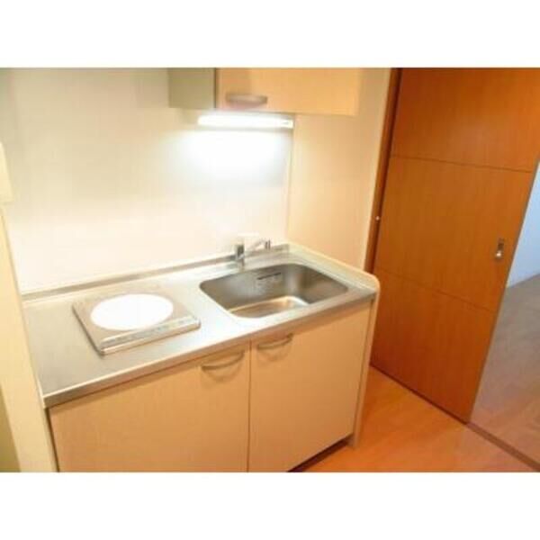 キッチン　※写真は同タイプ住戸です。