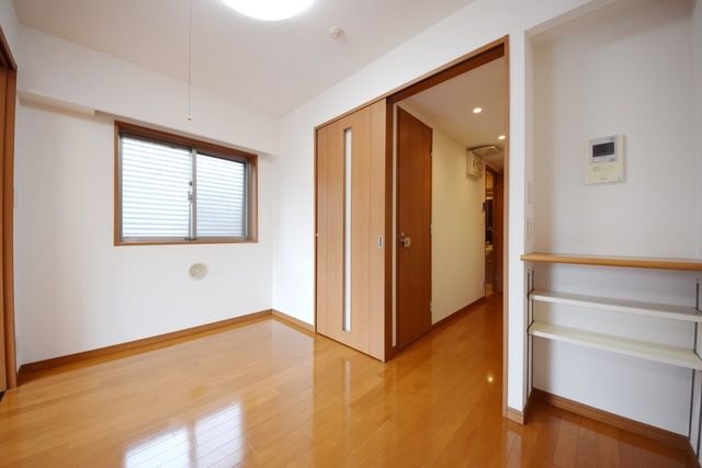 居室・リビング　※別部屋参考写真