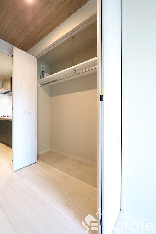 収納　クローゼット