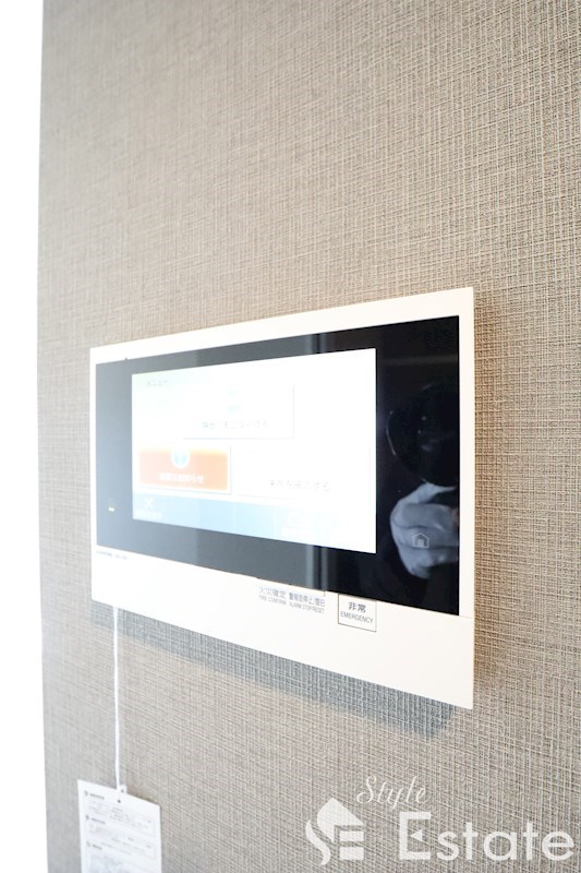 セキュリティ　モニター付きインターホン