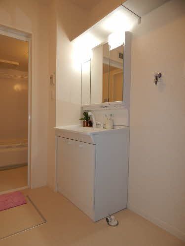 洗面設備　シャンプードレッサー