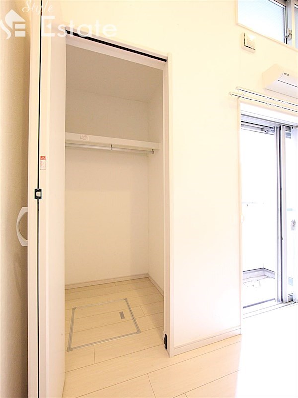 収納　クローゼット