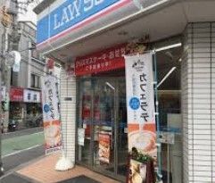 コンビニ　ローソン滝野川6丁目店（コンビニ）まで120m