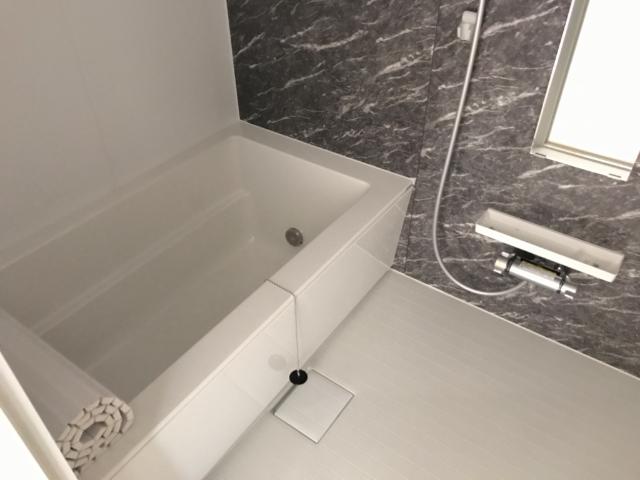 バス・シャワールーム　バス（イメージ）