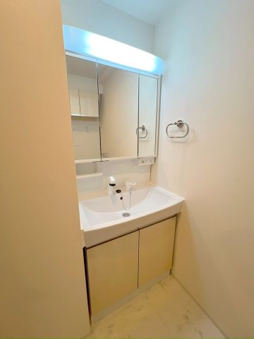 洗面設備　忙しい朝には欠かせない洗面所です