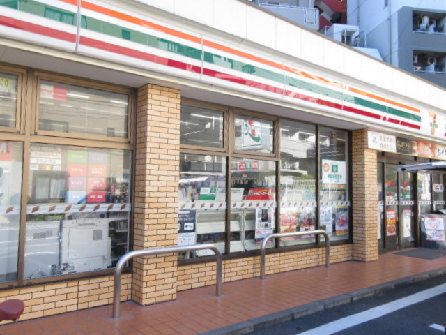 コンビニ　セブンイレブン豊島駒込1丁目店（コンビニ）まで227m