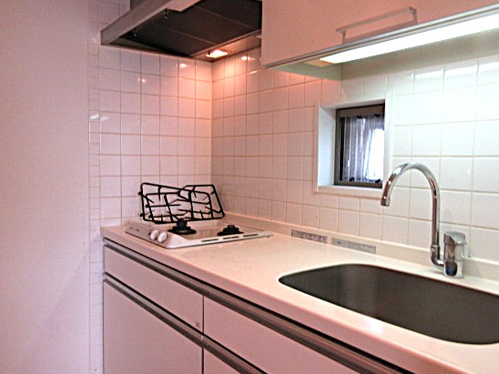 キッチン　ゆとり感のあるキッチンスペース