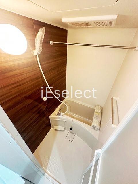 バス・シャワールーム　1日の疲れを洗い流すバスルーム