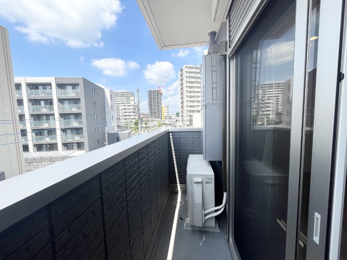 バルコニー　バルコニー