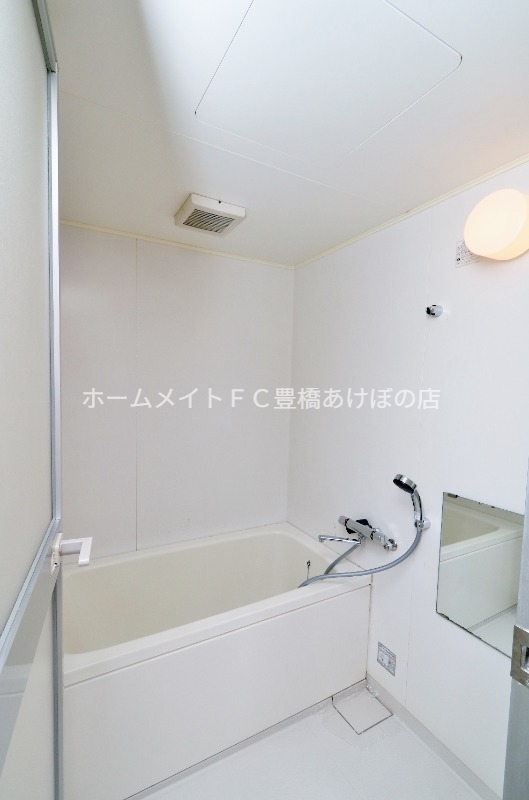 バス・シャワールーム　同型別部屋写真