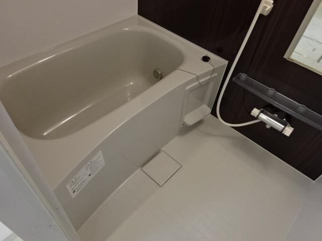 バス・シャワールーム　浴室乾燥付き