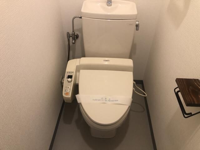 トイレ　トイレもきれいです