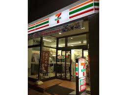 コンビニ　セブンイレブン清澄白河駅東店（コンビニ）まで104m