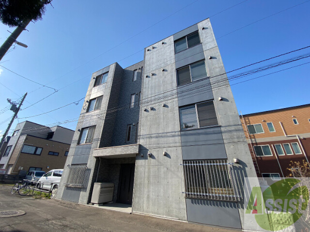 建物外観　札幌市北区北３６条西「ＥＡＧＬＥ　Ｎ３６」
