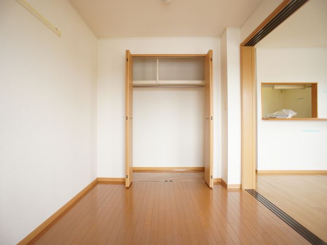 その他部屋・スペース　清潔感のあるきれいな洋間です♪