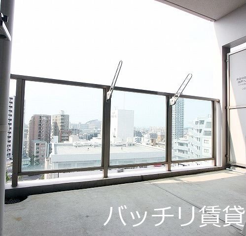 バルコニー　＊画像は別部屋の為イメージ、現状を優先いたします