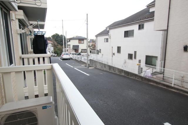 駐車場　敷地内駐車場（要空き確認）
