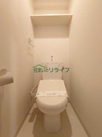 トイレ　ヴィーアセッテ