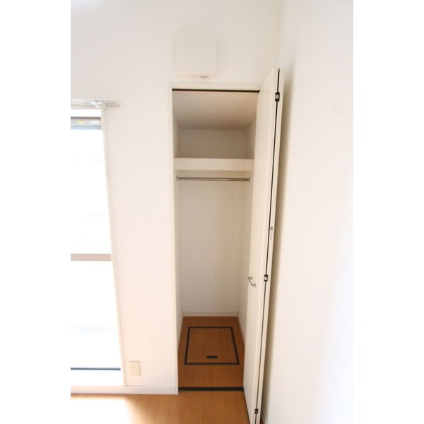 収納　※同タイプの写真です。