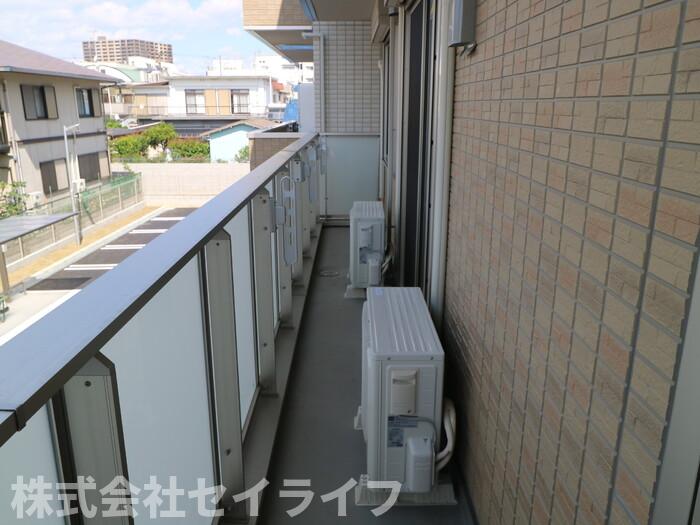 バルコニー