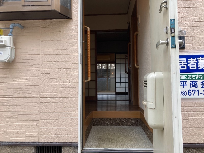 玄関