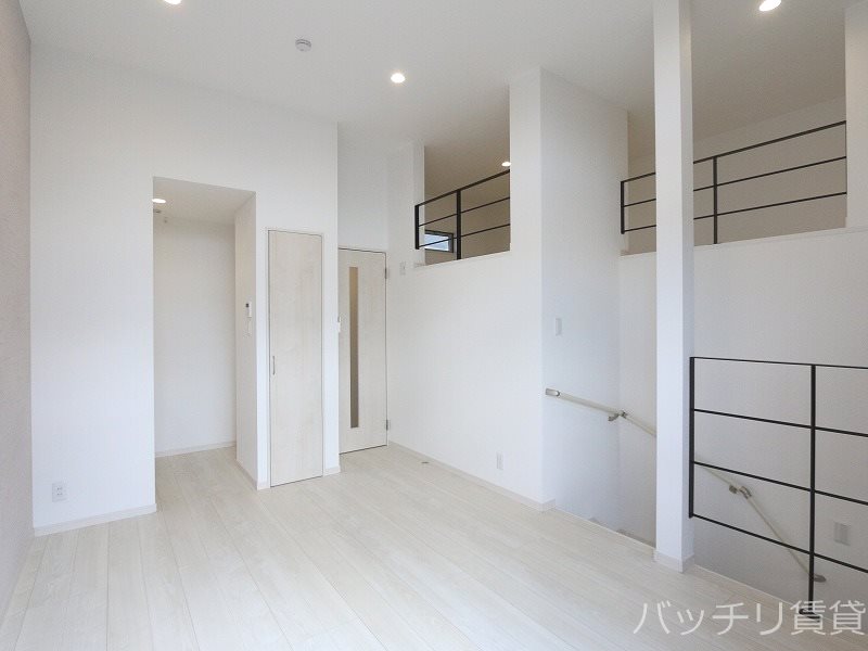 居室・リビング　※同型タイプの為、現状を優先いたします