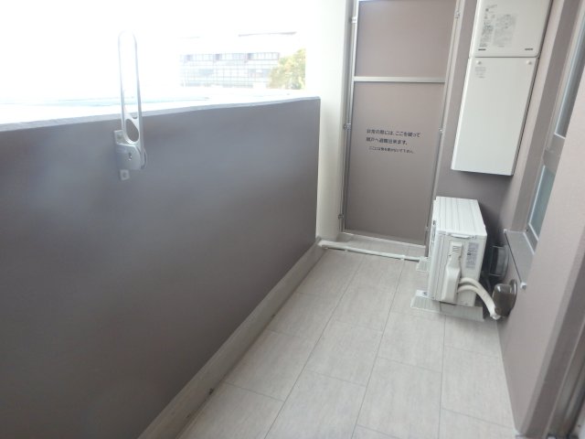 バルコニー　広々としたバルコニーです