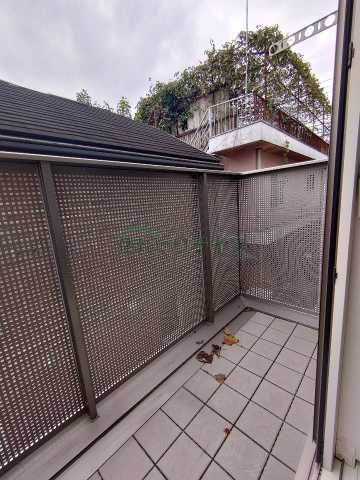 バルコニー　別部屋の参考写真となります。