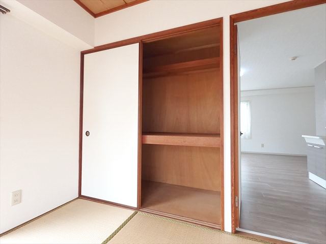 収納　和室の押し入れ