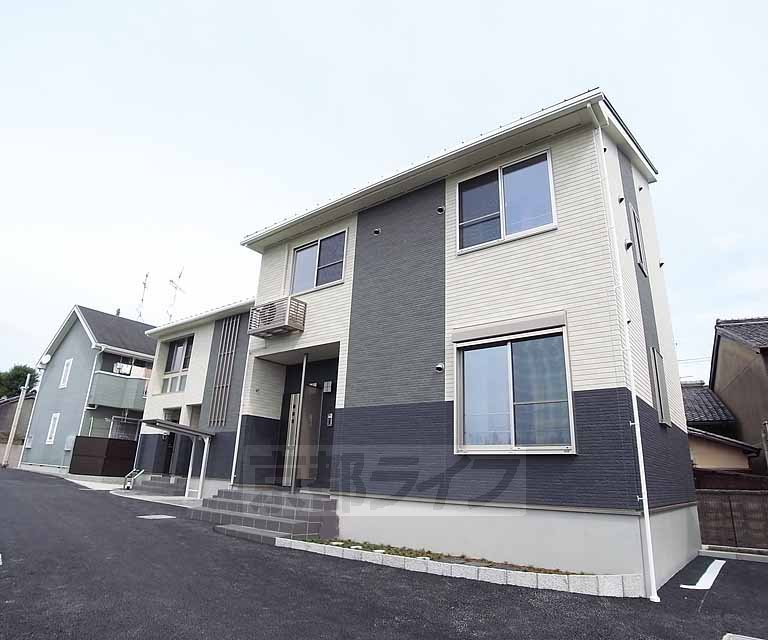 建物外観　全室サンルーム付きです