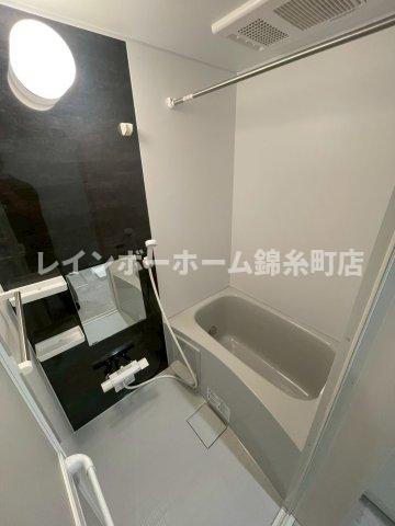 バス・シャワールーム　※建築中のため同施工会社参考写真となります。