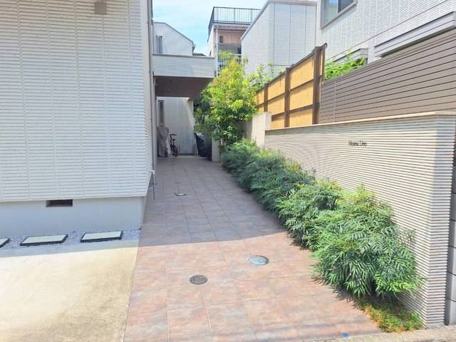 エントランス　★エントランス★