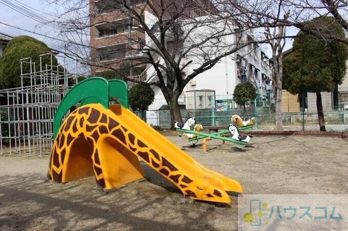 公園　東駅前公園（公園）まで990m