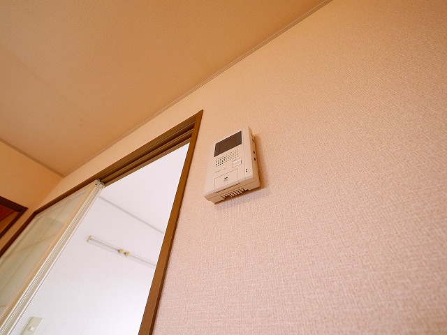 セキュリティ　モニター付きインターホンです