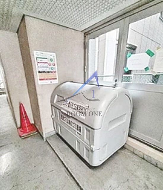 その他共有部分　敷地内ごみ置き場です。