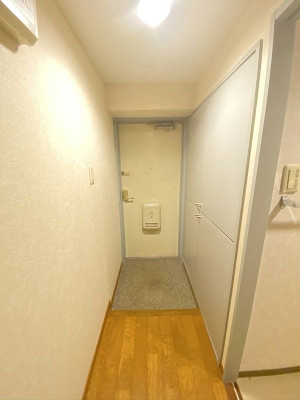 玄関　物件画像