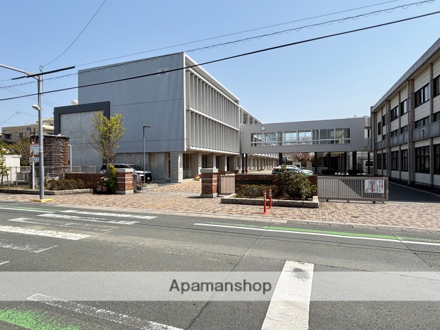 中学校　蜆塚中学校（中学校）まで412m