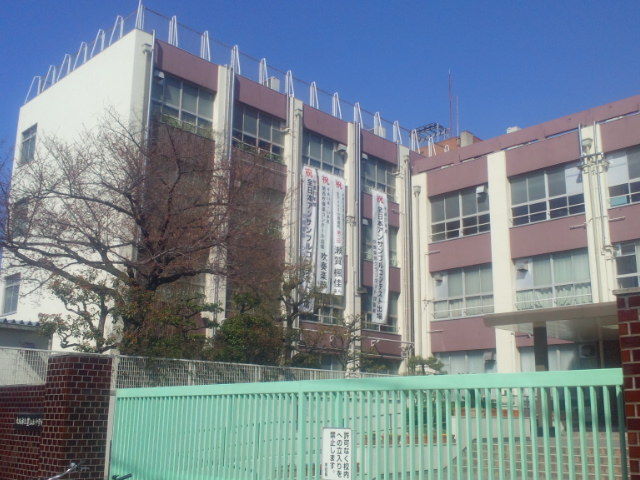 中学校　大阪市立墨江丘中学校（中学校）まで645m