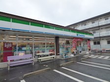 コンビニ　ファミリーマート さいたま別所五丁目店（コンビニ）まで501m
