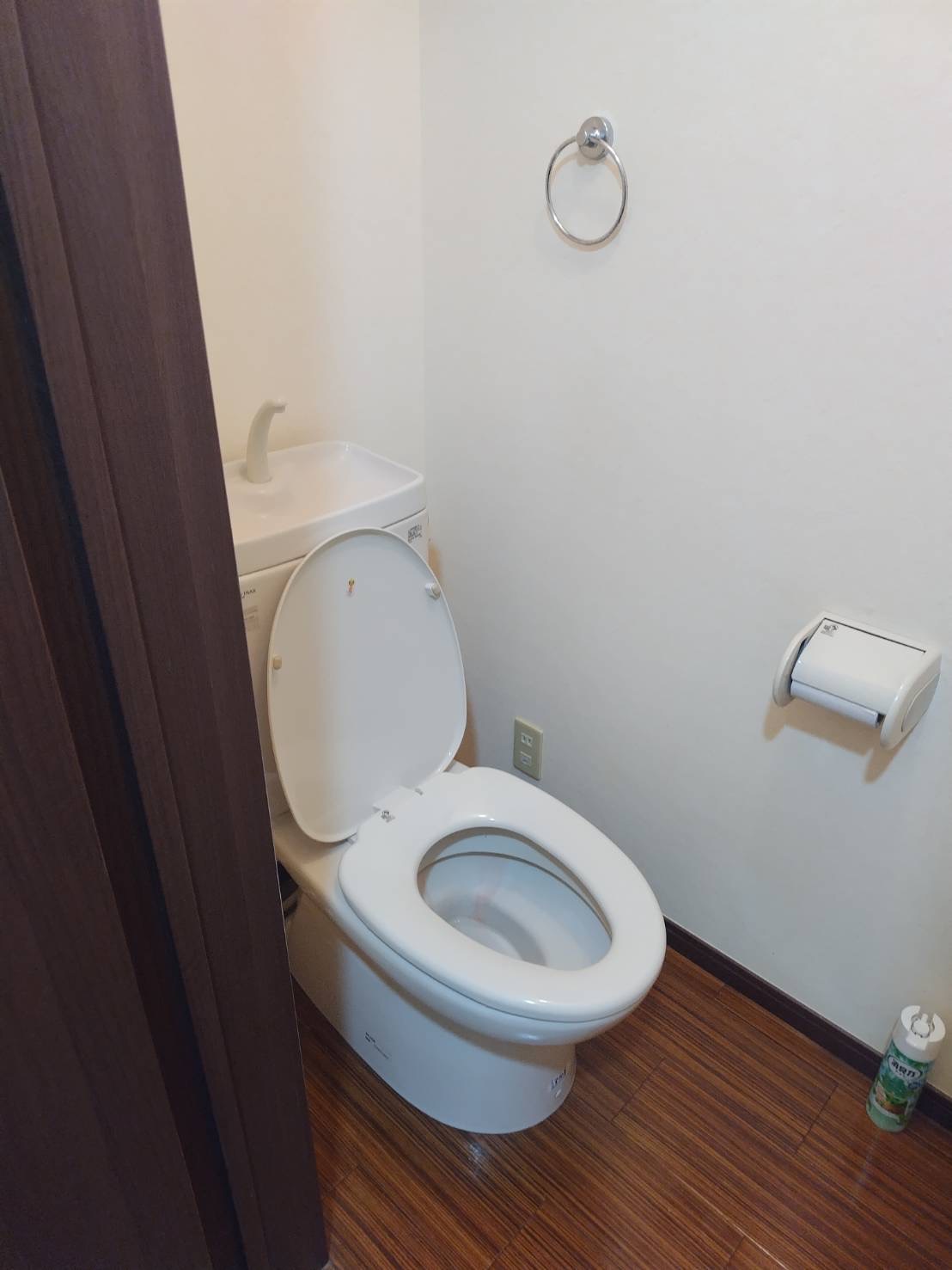 トイレ　別室参考写真です。