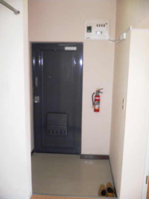 玄関　★即入居出来ます・東宮城野小学校学区・徒歩６分★